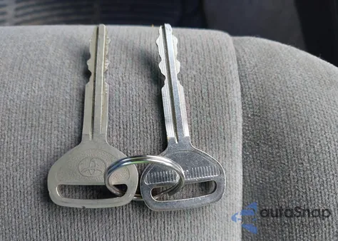 1997 Toyota Camry Xle z USA, uszkodzony, nr VIN 4T1BG22K3VU128436